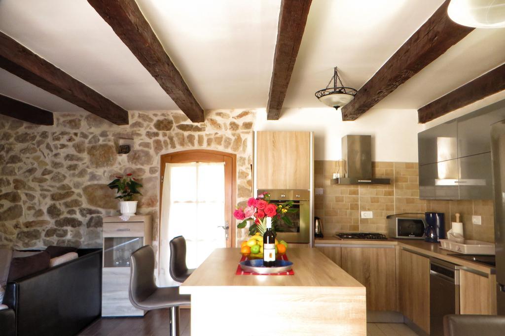 מאלינסקה Holiday Home Rasopas מראה חיצוני תמונה