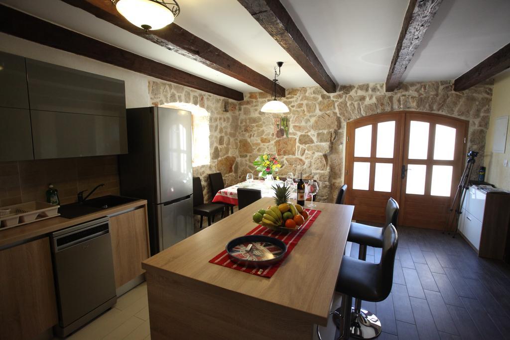 מאלינסקה Holiday Home Rasopas מראה חיצוני תמונה