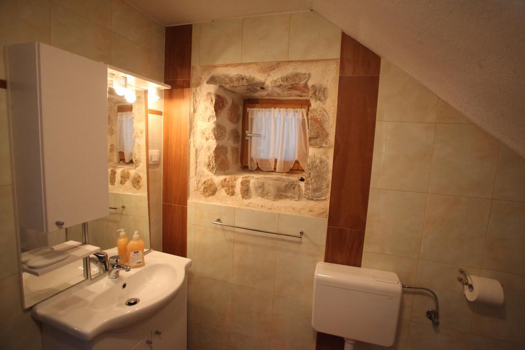 מאלינסקה Holiday Home Rasopas מראה חיצוני תמונה