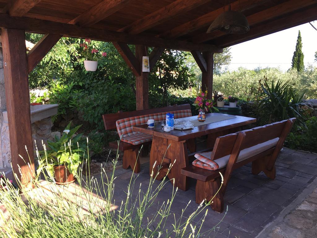 מאלינסקה Holiday Home Rasopas מראה חיצוני תמונה