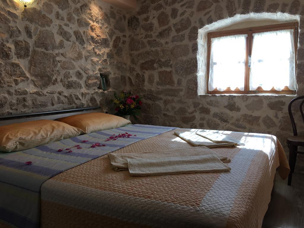 מאלינסקה Holiday Home Rasopas מראה חיצוני תמונה